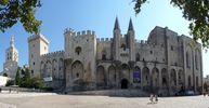 l'imposant Palais