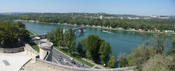 le pont Benezet victime des crues du Rhne - en face, Villeneuve-ls-Avignon