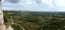 panorama sur les Alpilles, au loin, la Mditerrane