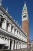 la librairia Marciana et le campanile - peine 100m de haut-