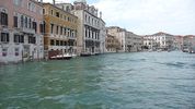 entre les palais Contarini et Ca' Rezzonico