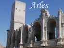 L'Amphithatre construit au 1er sicle de notre re. Sa forme est elliptique et rappelle celle du Colise. 