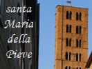 le campanile - dit aux 100 trous - symbole d'Arezzo