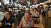 mercado Beira-Rio repens  la faon d'une table d'hte