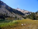idem, le lac est en forme de haricot.