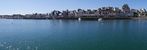 L'ensemble des quais. Ne pas manquer la halte gourmande  la crperie des Embruns.