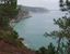 La Grande Roche au premier plan, puis, en second, la Pointe de Morgat