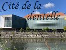 Maison qui jouxte la cit de la dentelle et de la mode...