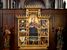Le retable de N.D. du Rosaire, avec notamment la vierge et l'enfant. C'est le mobilier le plus ancien de la cathdrale. La structure no-gothique est en bois dor (fin XIXe sicle), elle intgre des panneaux peints sur bois des XVe et XVIe sicles.